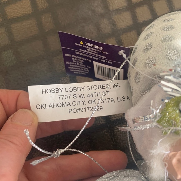 2018 Robert Stanley Home Collection Silver & Plum Posable Holiday Elves Set of 2 - Picture 9 of 10